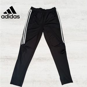 Boys Adidas tack pants